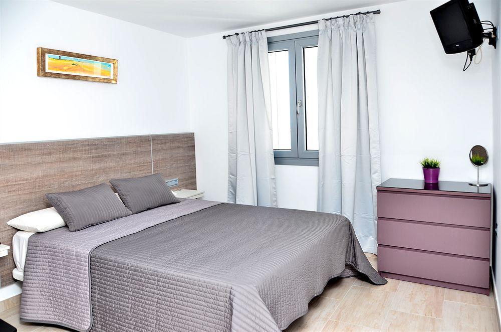 Hostal Campito كونيل ذي لا فرونتيرا المظهر الخارجي الصورة