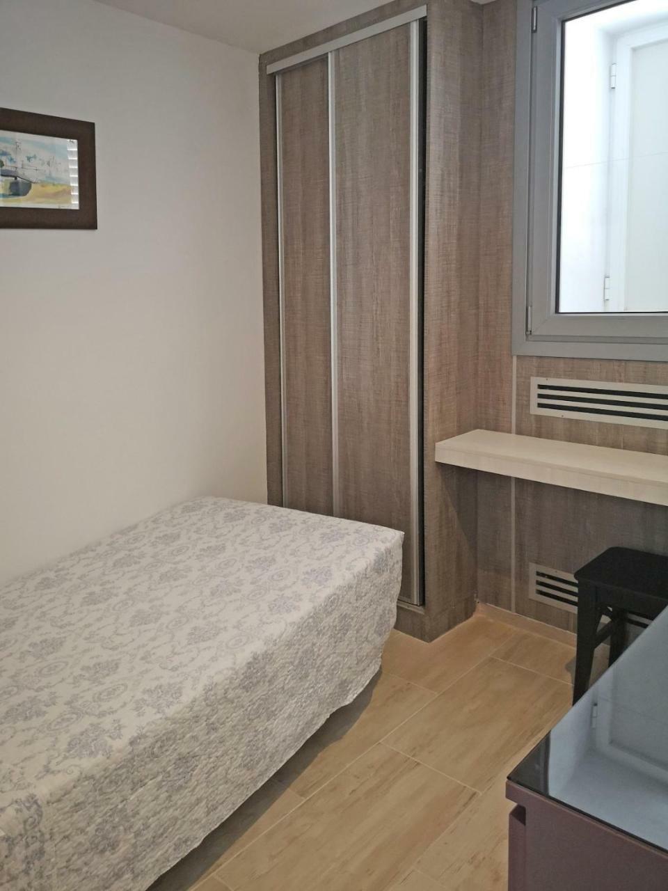 Hostal Campito كونيل ذي لا فرونتيرا المظهر الخارجي الصورة