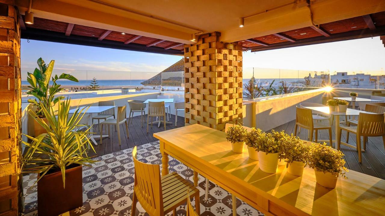 Hostal Campito كونيل ذي لا فرونتيرا المظهر الخارجي الصورة